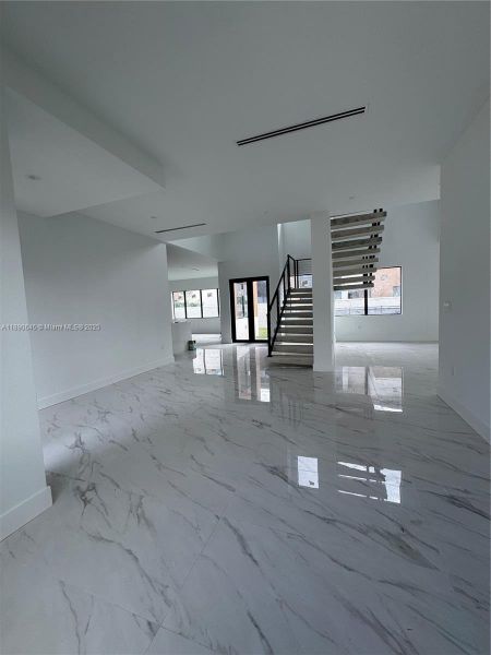 Image 13 of a home in .