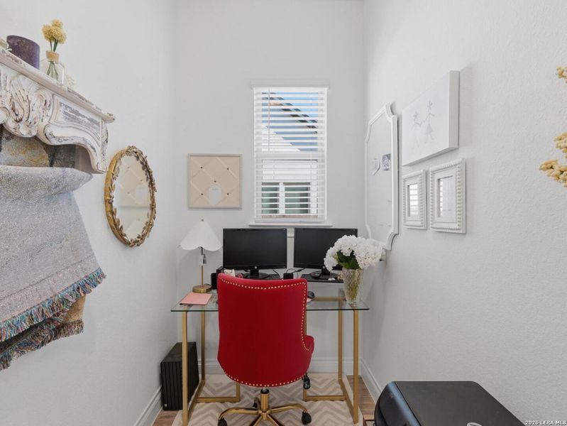 Furnished interior view inside a new home in Corley Farms, Boerne (Image 30).
