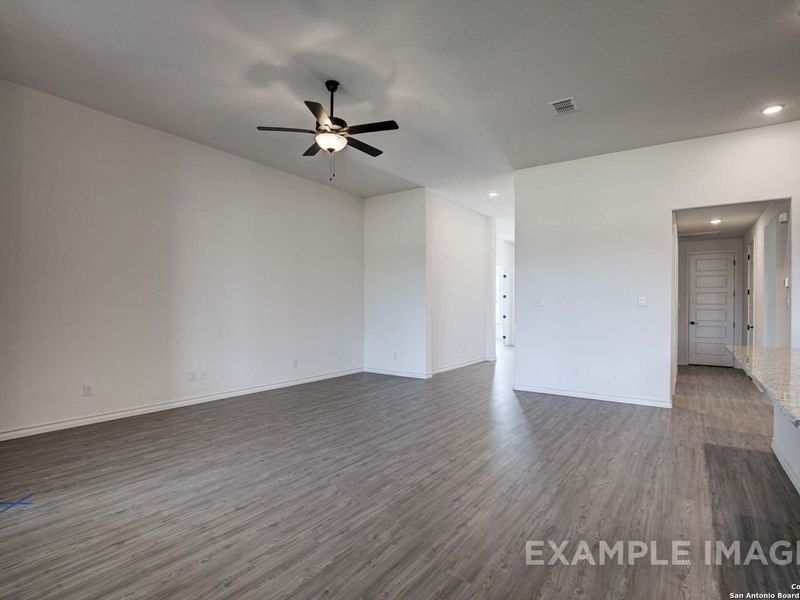 Spacious, unfurnished interior of a new home in Potranco Oaks, Castroville (Image 18). Spacious, unfurnished interior of a new home in Potranco Oaks, Castroville (Image 18).