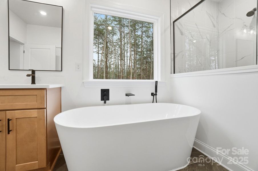 Furnished interior view inside a new home in , Kings Mountain (Image 13).