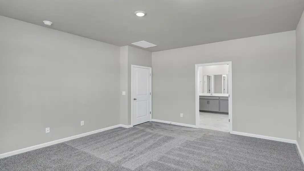Spacious, unfurnished interior of a new home in Leatherstone, Blythewood (Image 19). Spacious, unfurnished interior of a new home in Leatherstone, Blythewood (Image 19).