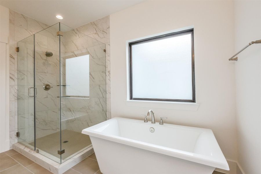 Furnished interior view inside a new home in Timbergrove Trails, Houston (Image 10).