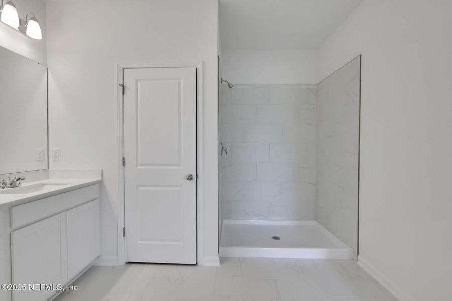 Furnished interior view inside a new home in Cordova Palms, St. Augustine (Image 4).