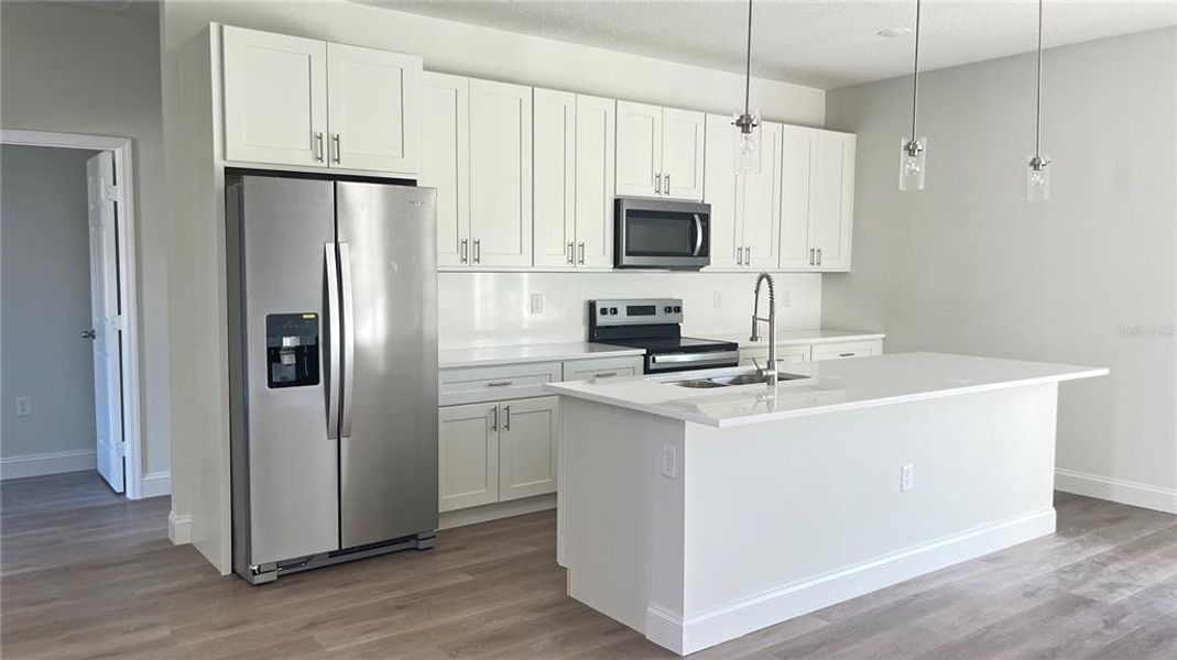 Furnished interior view inside a new home in , Ocala (Image 8).