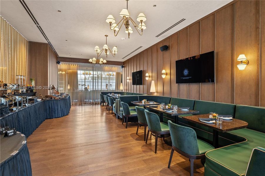 Community amenities in , Miami (Image 34).