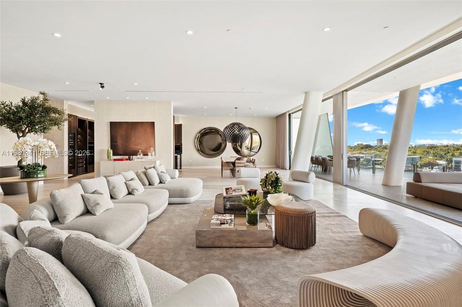 Image 70 of a home in .