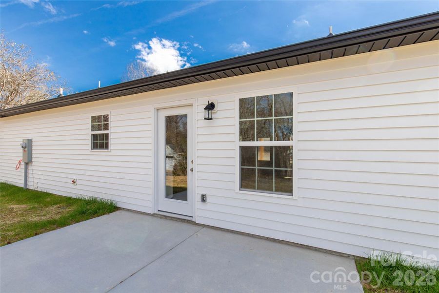Exterior details and patio area of a home in , Lancaster (Image 4).