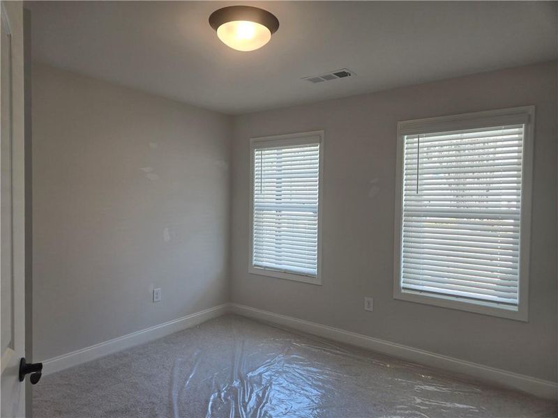 Image 27 of a home in Madeira.