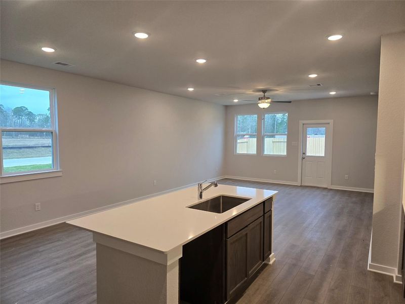 Spacious, unfurnished interior of a new home in Liberty Estates, Cleveland (Image 13).