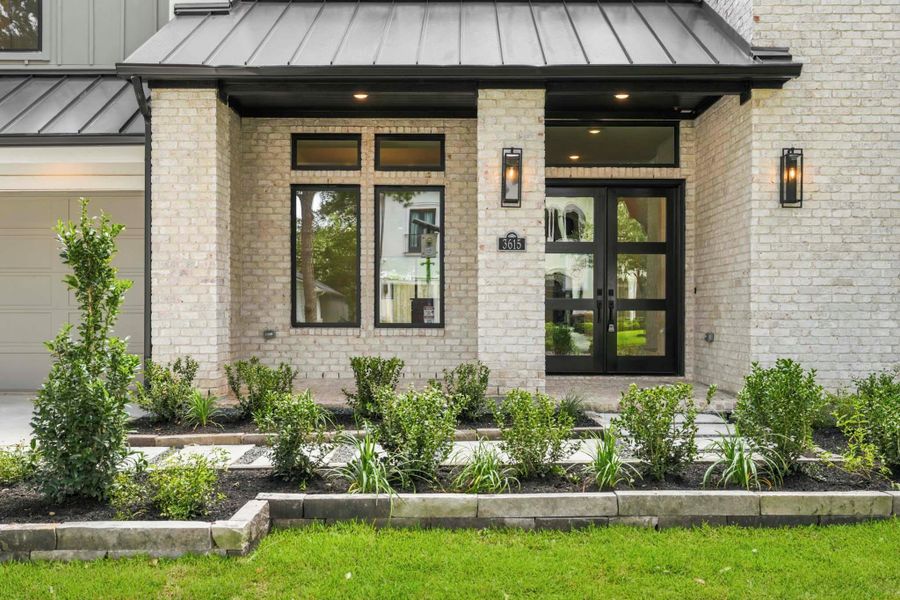 Exterior details and patio area of a home in , Houston (Image 26). Exterior details and patio area of a home in , Houston (Image 26).