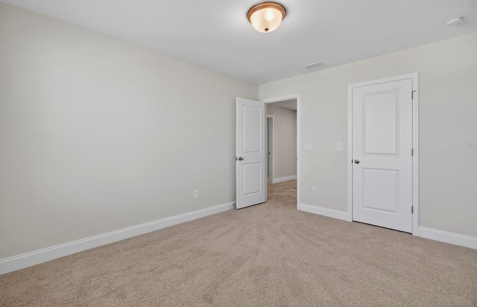 Spacious, unfurnished interior of a new home in High Point at Foxbank, Moncks Corner (Image 34). Spacious, unfurnished interior of a new home in High Point at Foxbank, Moncks Corner (Image 34).