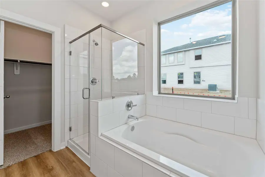 Furnished interior view inside a new home in Magnolia Springs, Montgomery (Image 4).