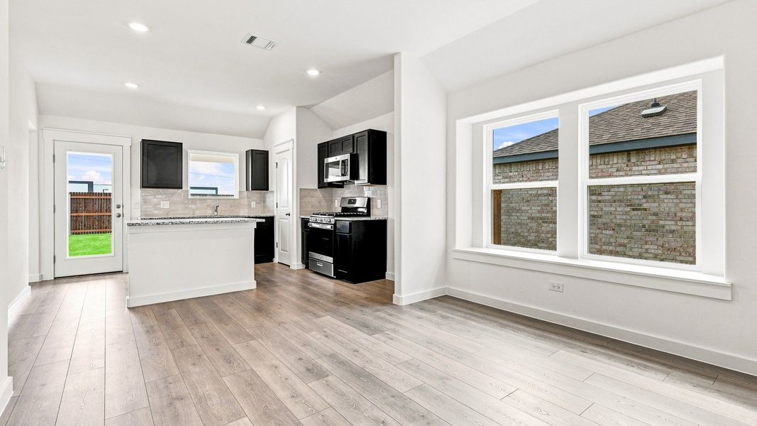 Furnished interior view inside a new home in Walden Pond, Forney (Image 12).