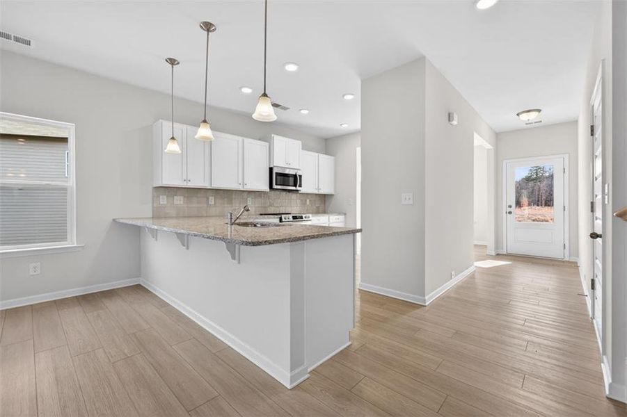 Furnished interior view inside a new home in Allen Manor, Hoschton (Image 10).