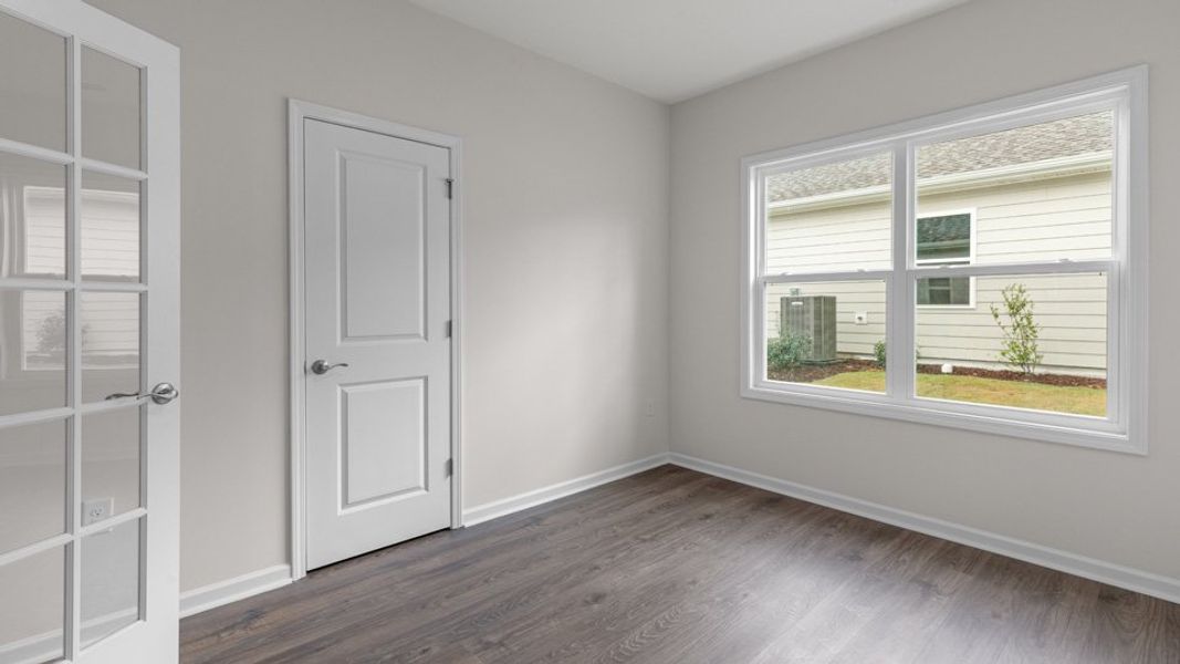 Spacious, unfurnished interior of a new home in The Villas at Martin Farms, Aberdeen (Image 15).
