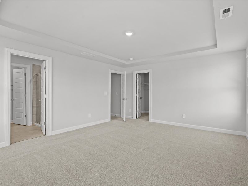 Spacious, unfurnished interior of a new home in Northbrook Village Townes, Taylors (Image 17).