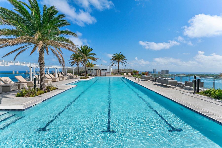 078-220LakeShoreDr-1219-WestPalmBeach-SM