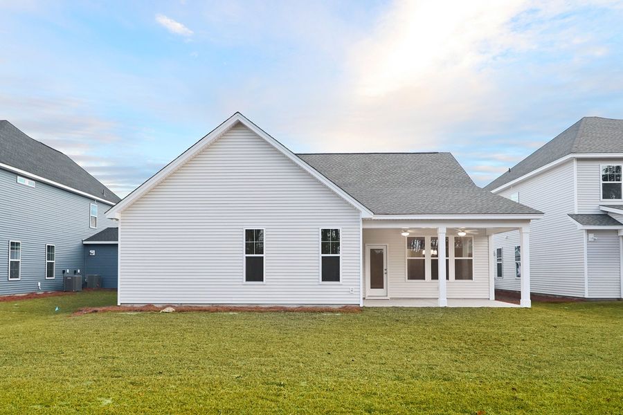 Exterior details and patio area of a home in Arcadia, Myrtle Beach (Image 24).