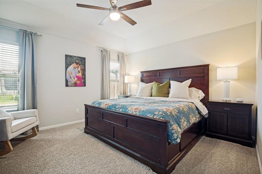 Furnished interior view inside a new home in , Fort Worth (Image 5).