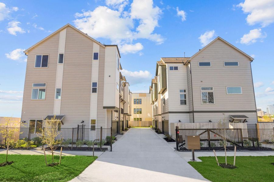 Front exterior of a new home in , Houston, TX, highlighting curb appeal (Image 2). Front exterior of a new home in , Houston, TX, highlighting curb appeal (Image 2).