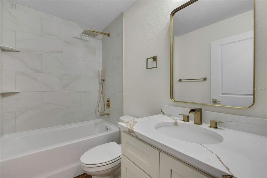 Furnished interior view inside a new home in , Crystal River (Image 17).