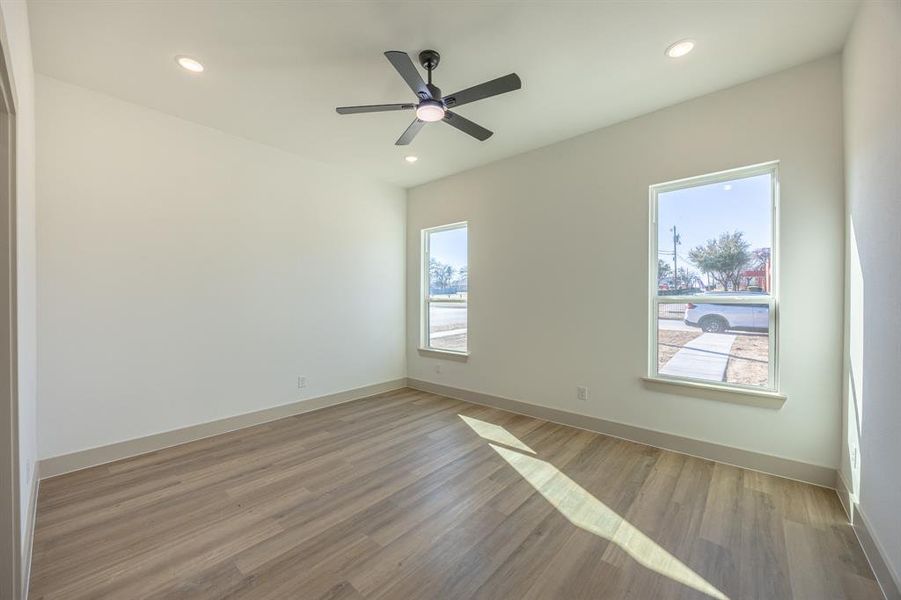 Spacious, unfurnished interior of a new home in , Fort Worth (Image 25).