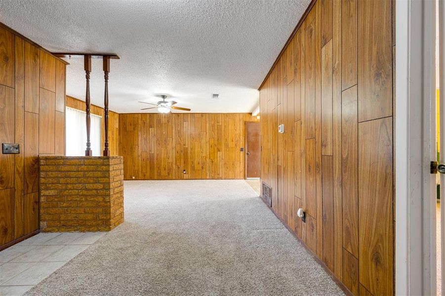 Image 23 of a home in .