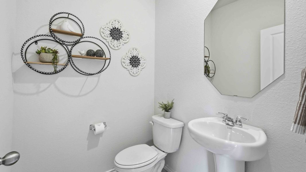 Representative furnished interior of a home built from the HANNA by D.R. Horton in Blaire Lake, Tyler (Image 12). Representative furnished interior of a home built from the HANNA by D.R. Horton in Blaire Lake, Tyler (Image 12).