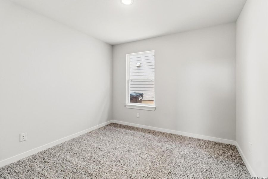 Spacious, unfurnished interior of a new home in Katzer Ranch, Converse (Image 26).