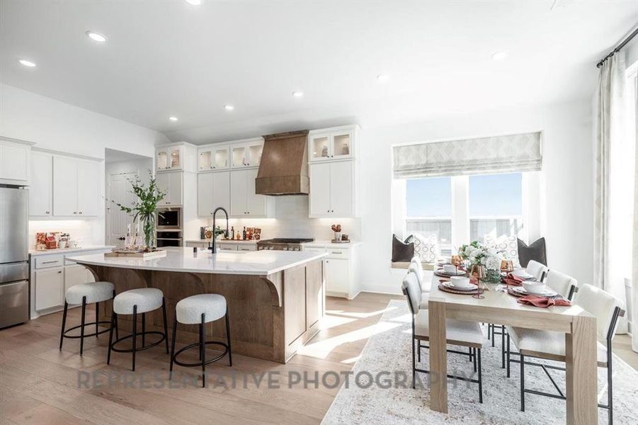 Furnished interior view inside a new home in Ridge Crossing, Waxahachie (Image 8).