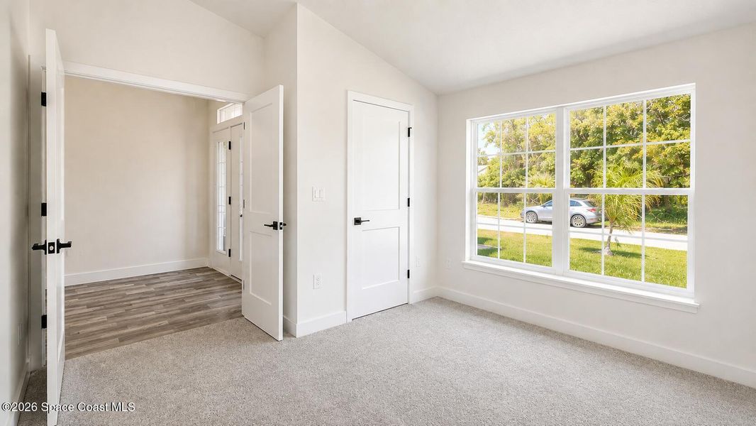 Spacious, unfurnished interior of a new home in Palm Bay, Palm Bay (Image 13).