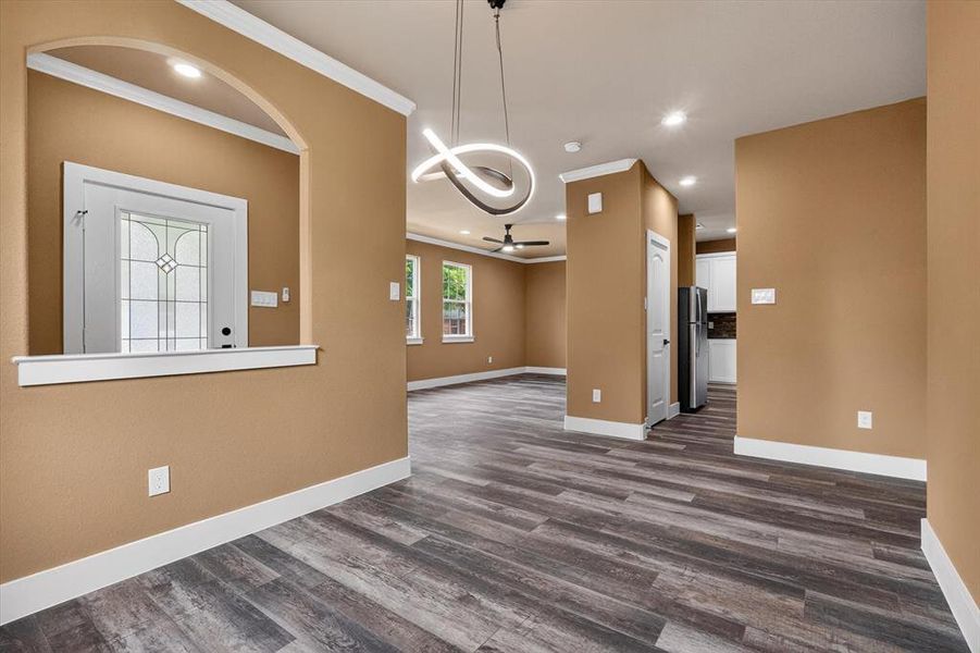 Spacious, unfurnished interior of a new home in , Waxahachie (Image 18).