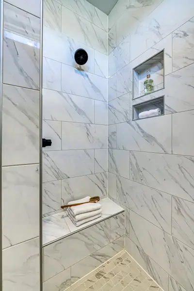 Representative interior finishes for a home built from the Promenade by McKee Homes in The Cottages at 78 North, Sanford (Image 20).