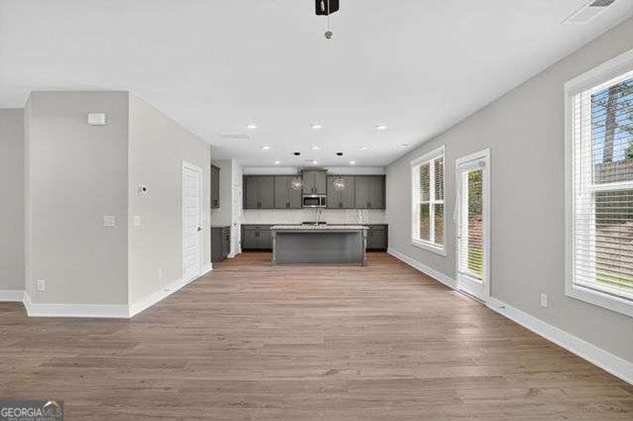 Spacious, unfurnished interior of a new home in Killian Manor at The Adares, Adairsville (Image 21).