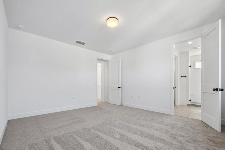 Spacious, unfurnished interior of a new home in Novel, Austin (Image 22). Spacious, unfurnished interior of a new home in Novel, Austin (Image 22).