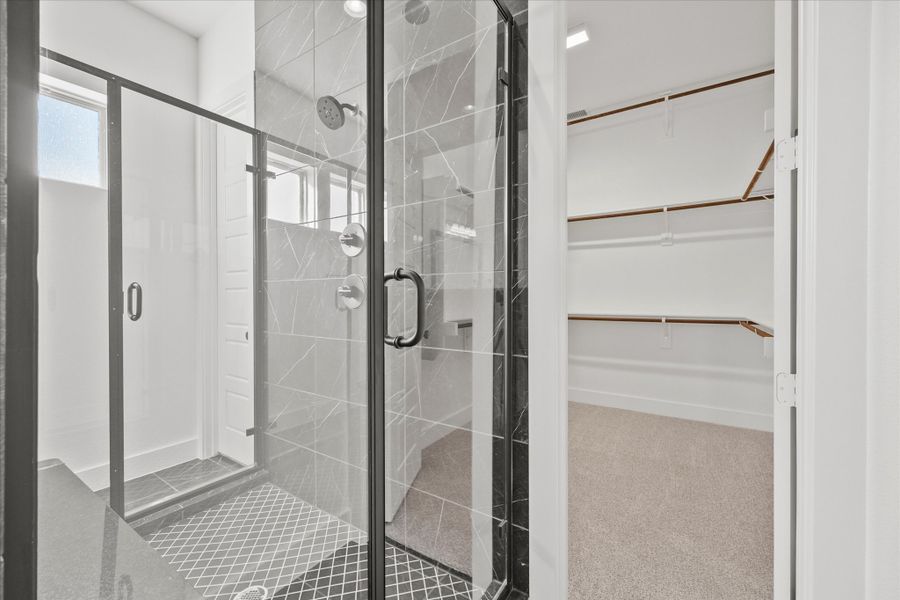 Representative furnished interior of a home built from the Davenport by Windsor Homes in Winding Creek, Rockwall (Image 12).