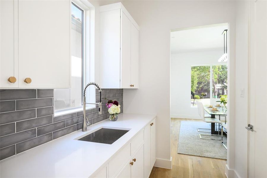 Furnished interior view inside a new home in , University Park (Image 32).