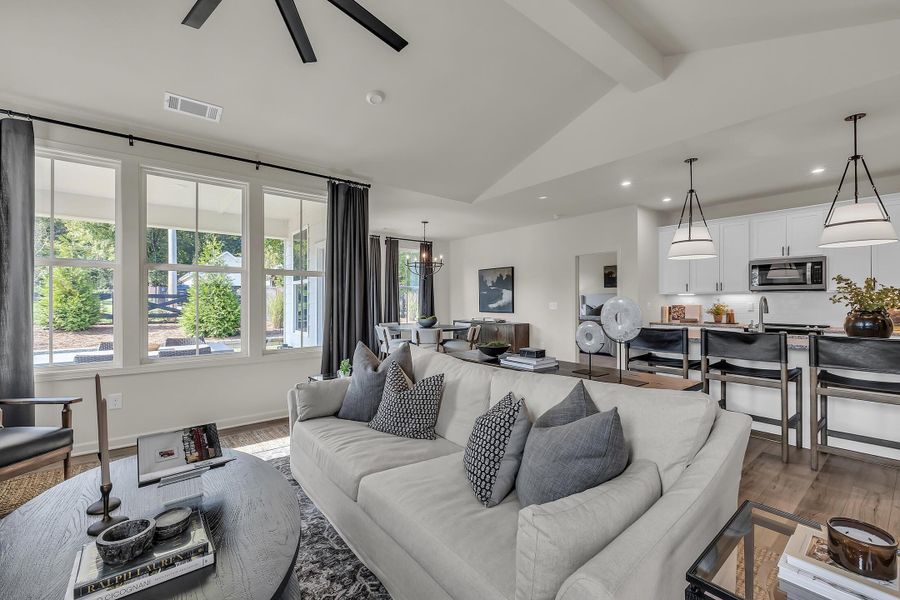 Furnished interior view inside a new home in Social Circle, Chattanooga (Image 5).