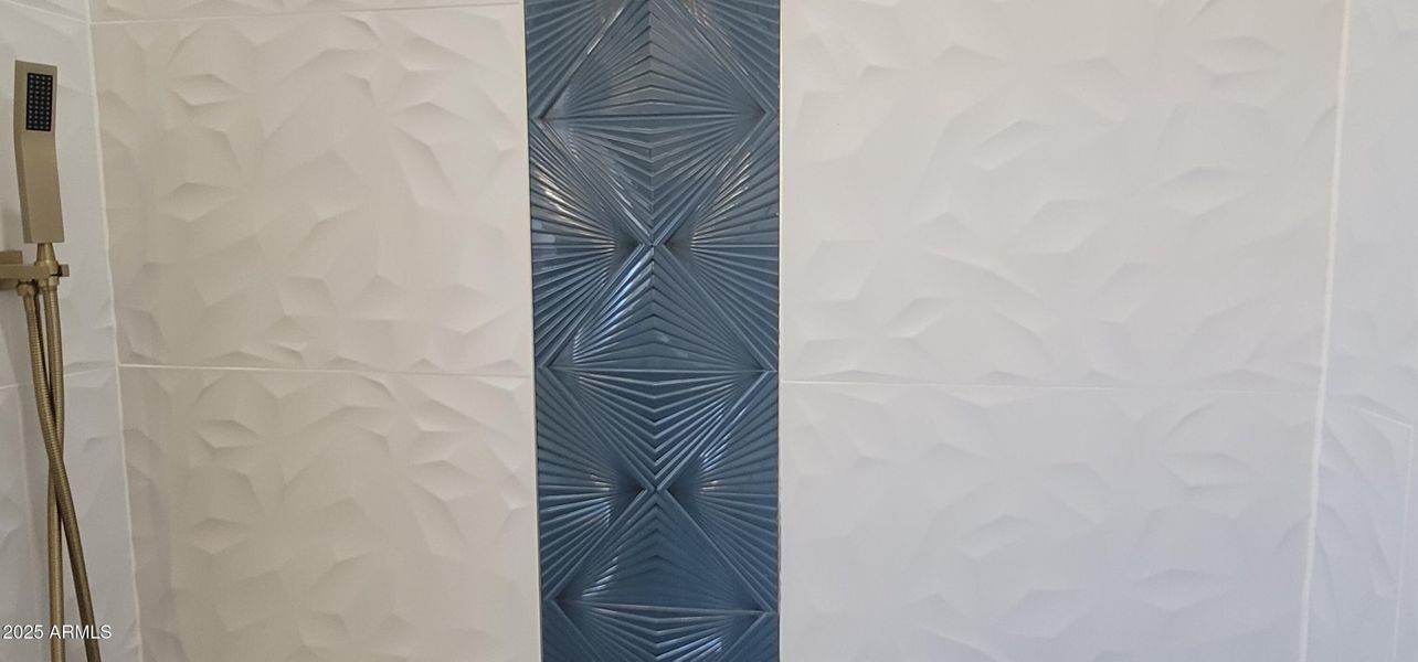 20251024_142619 20251024_142619