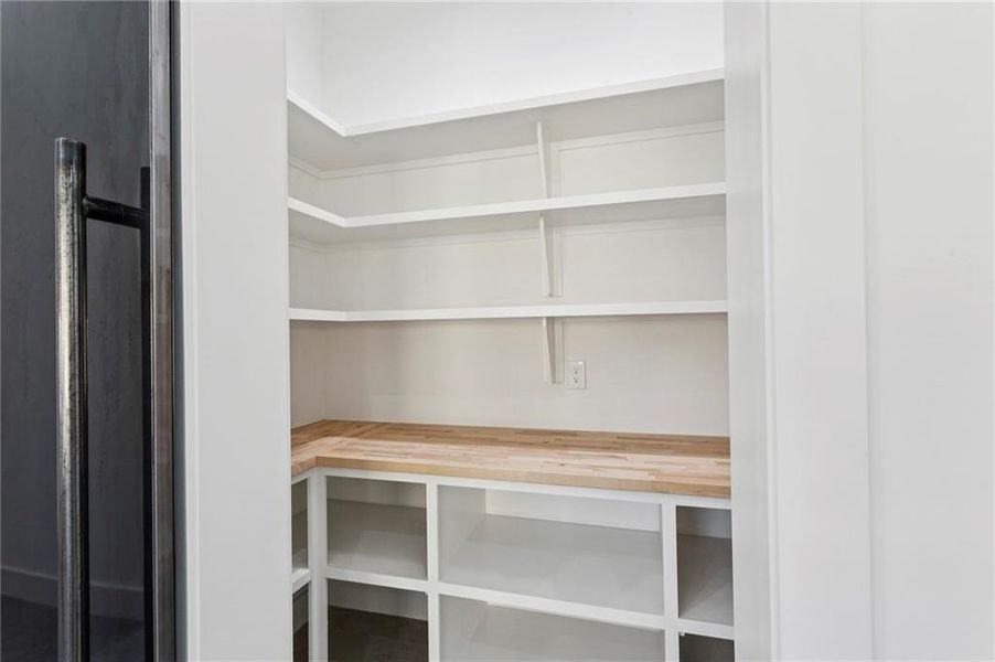 Image 37 of a home in .