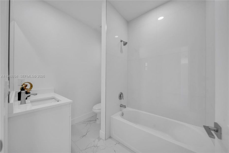 Image 41 of a home in .