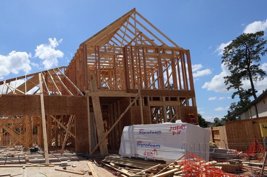 Let us show you how our advanced framing techniques have stood the test of time and allow more insulation for a quieter and more energy efficient home.