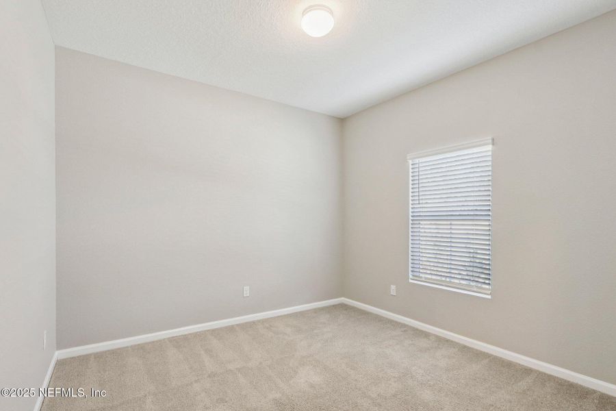 Spacious, unfurnished interior of a new home in , Jacksonville (Image 16).