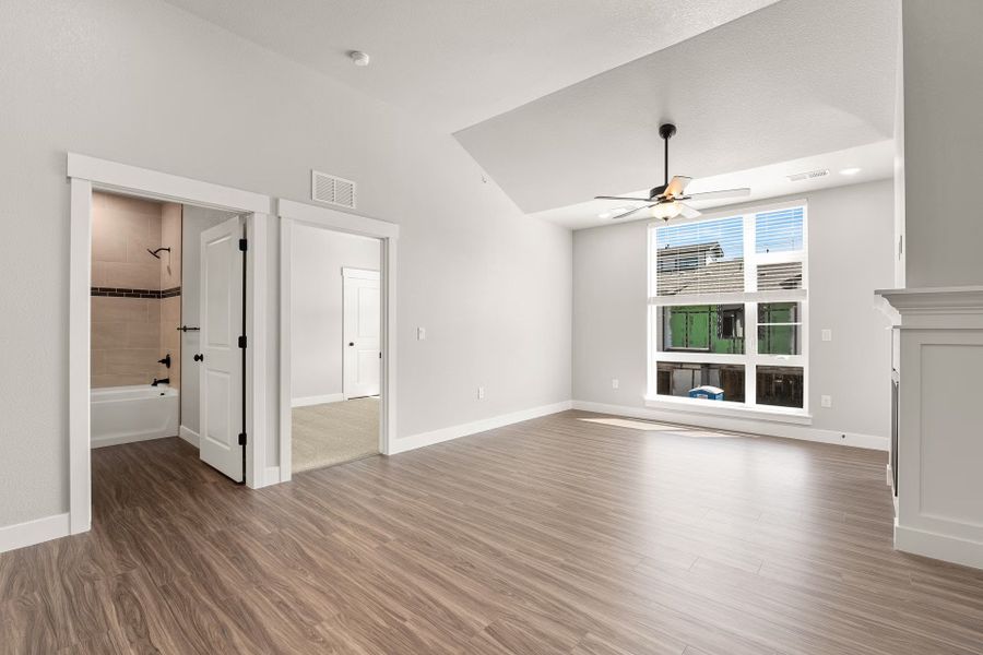 Spacious, unfurnished interior of a new home in Northfield - The Flats, Fort Collins (Image 13). Spacious, unfurnished interior of a new home in Northfield - The Flats, Fort Collins (Image 13).