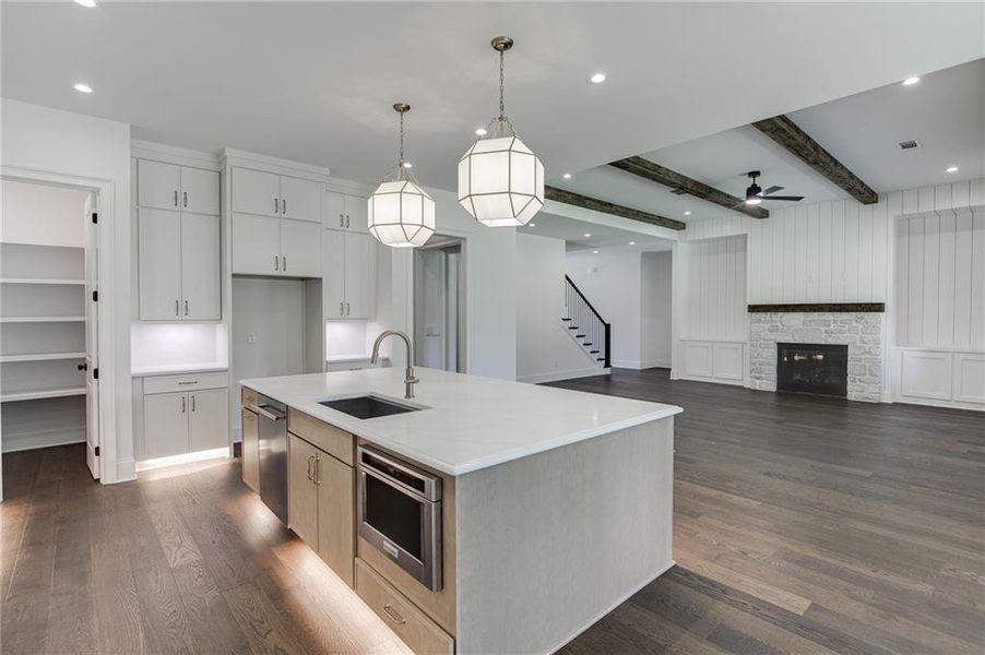 Furnished interior view inside a new home in , Buford (Image 20).