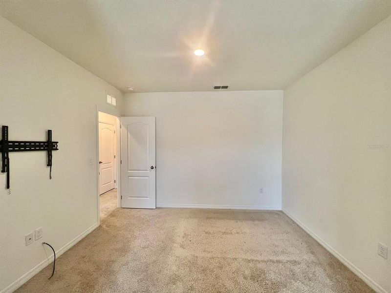 Spacious, unfurnished interior of a new home in , Davenport (Image 9). Spacious, unfurnished interior of a new home in , Davenport (Image 9).