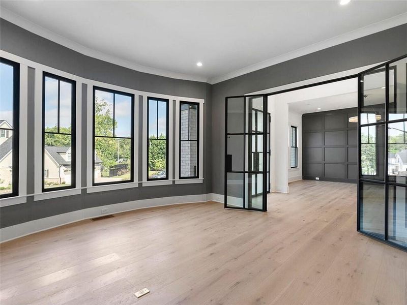 Spacious, unfurnished interior of a new home in , Atlanta (Image 46).