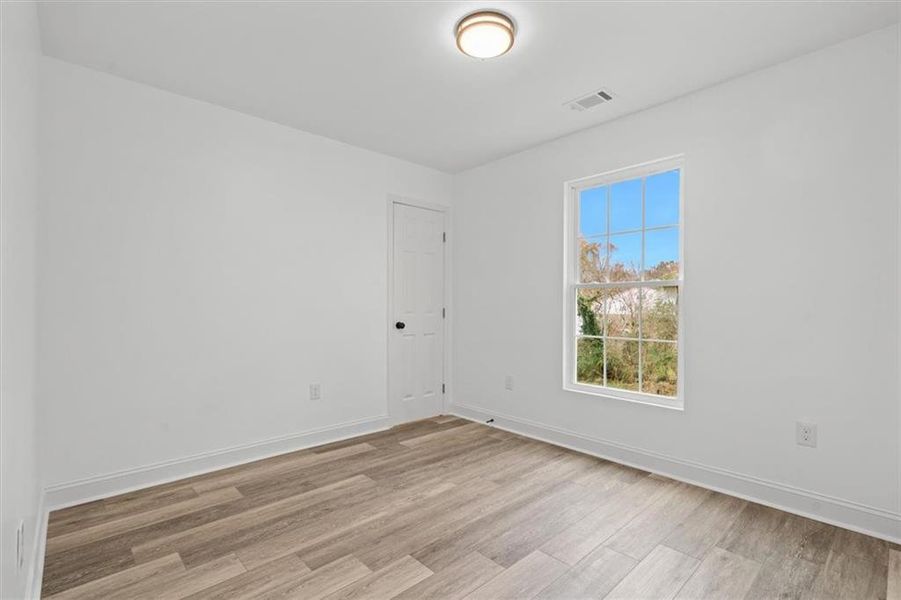 Spacious, unfurnished interior of a new home in , Calhoun (Image 14).