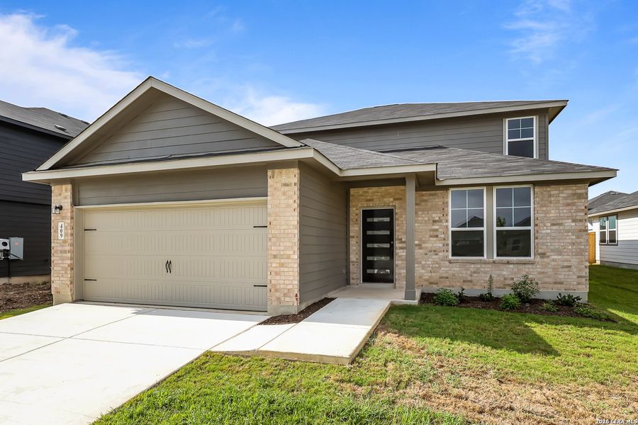 Front exterior of a new home in Hannah Heights, Seguin, TX, highlighting curb appeal (Image 1). Front exterior of a new home in Hannah Heights, Seguin, TX, highlighting curb appeal (Image 1).