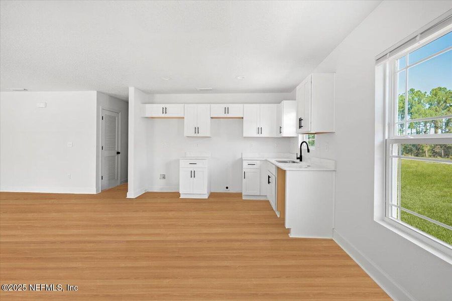 Spacious, unfurnished interior of a new home in , Keystone Heights (Image 14).